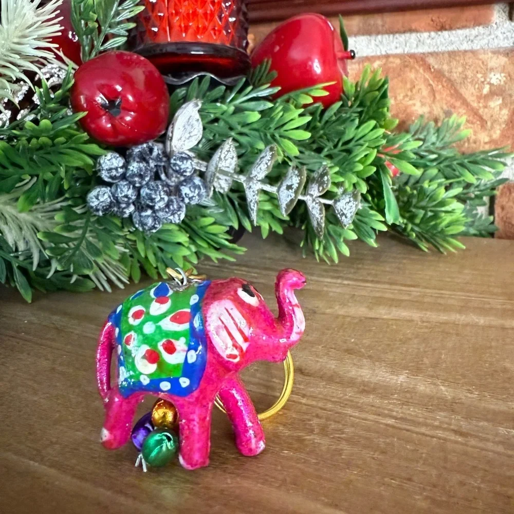 Vintage India Handcrafted Wooden Artisan Colorful Elephant Keychain - Picture 8 of 11